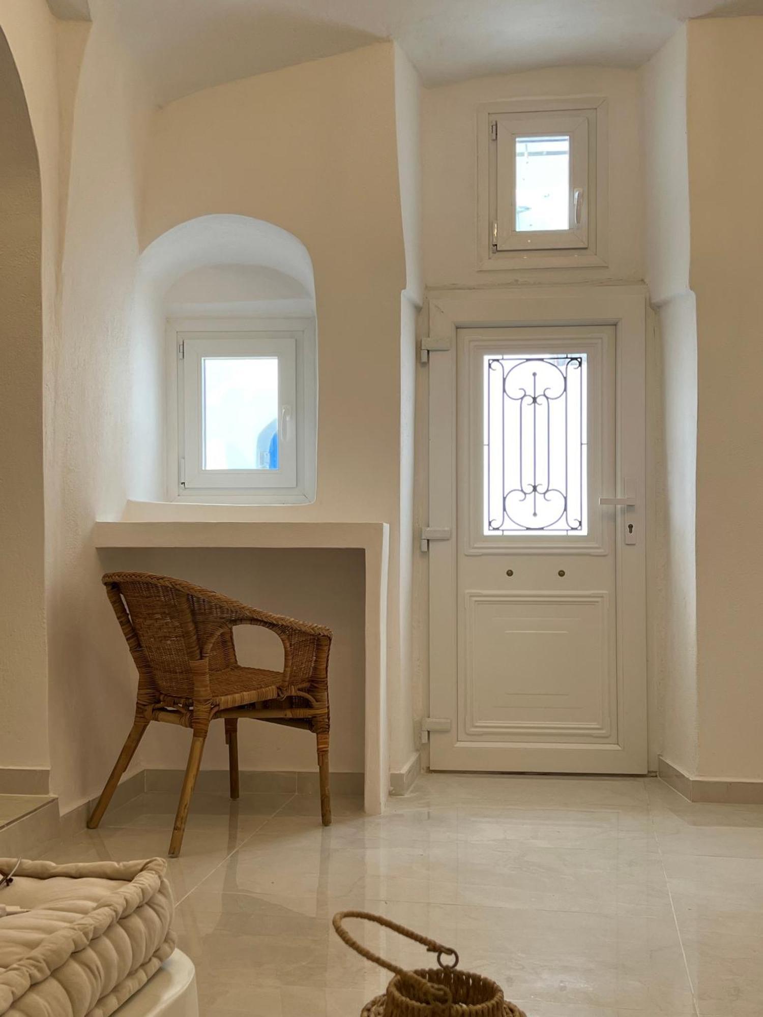 Cave Noelia Apartment Fira  Exterior photo